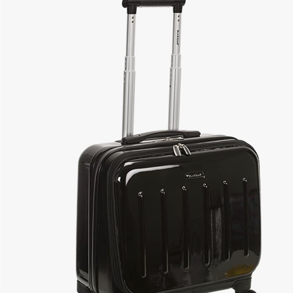 ROCKLAND REVOLUTION HARDSIDE TRAVEL BAG
